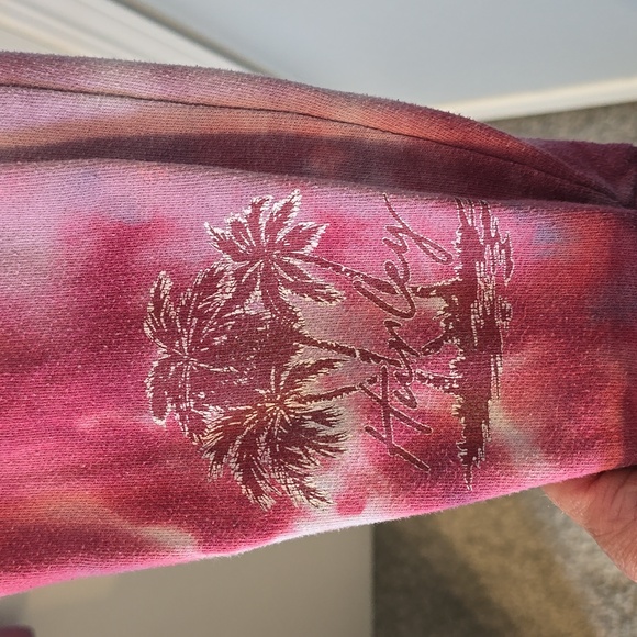 Women's Hurley Size Small Red and Blue Tye Dye Sweats Outfit - Picture 7 of 7